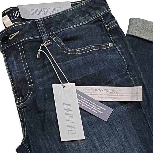NWT Jennifer Lopez Boyfriend Mid Rise Straight Leg Jeans size 2 Stretch Denim - Picture 3 of 14